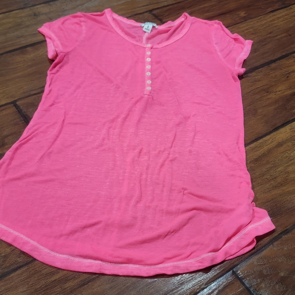 Old Navy top - Picture 2 of 7